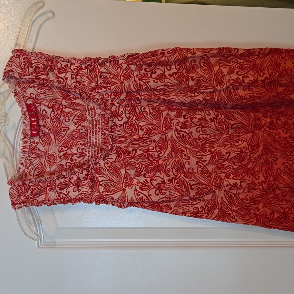 Elle Red Floral Top. Small